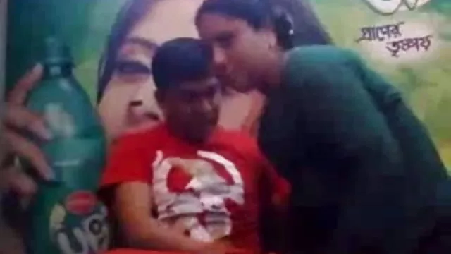 कोई पंजीकरण Porno  सुनहरे बालों हिंदी सेक्सी मूवी पिक्चर वाली बड़े चूची माँ कदम बेटे के लंड