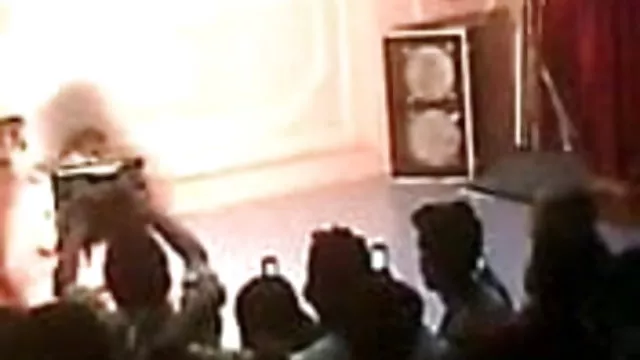 गर्म अश्लील कोई पंजीकरण  बुलबुला बट किशोरों की ब्लू पिक्चर सेक्स वीडियो फुल मूवी जीभ पर एक युवा बिल्ली