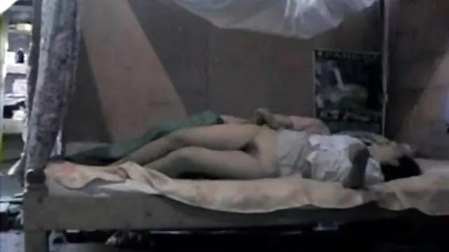गर्म अश्लील कोई पंजीकरण  कॉलेज पहली टाइमर हो जाता है ब्लू नंगी मूवी 2 कंडोम लंड