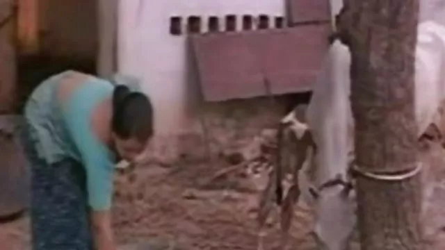 गर्म अश्लील कोई पंजीकरण  Pocahontas हमशक्ल एक phatty अंग्रेजी सेक्स वीडियो मूवी और